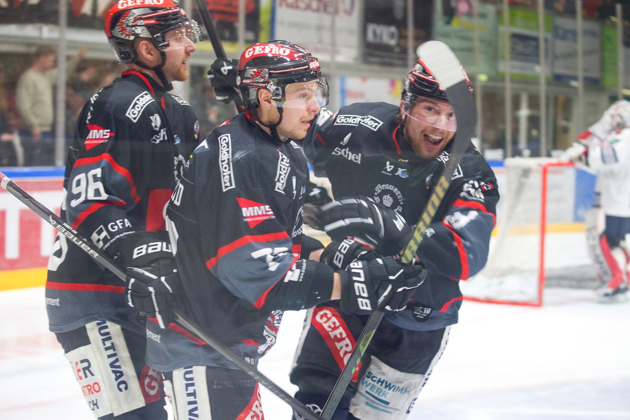 Memmingen Indians vor großer Herausforderung – Halbfinale gegen Hannover Scorpions startet