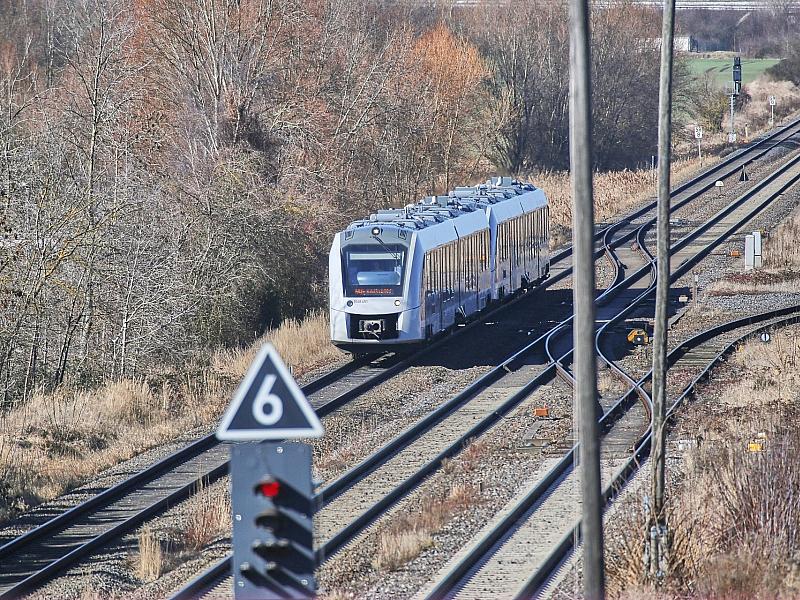 Bahngewerkschaft fordert wegen Spritpreisen günstige Zugtickets