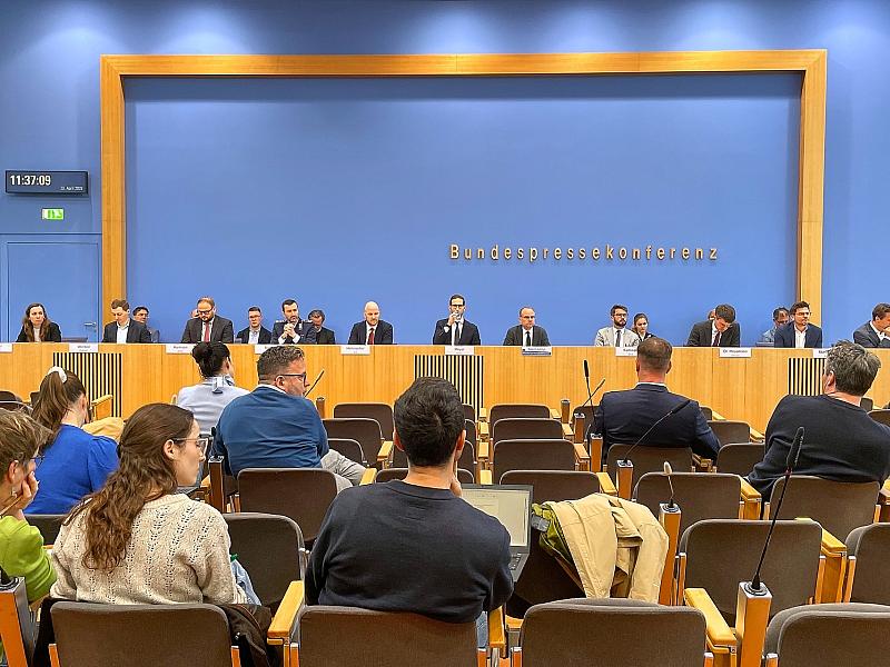 Bundesregierung blickt zurückhaltend auf US-Iran-Verhandlungen