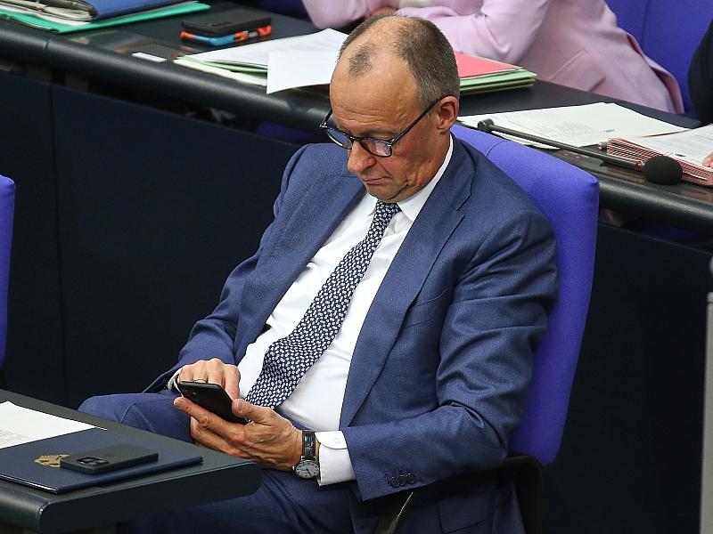 Bundesregierung schweigt zu Signal-Hack