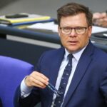Bundesumweltminister denkt über Haushaltsnotlage nach