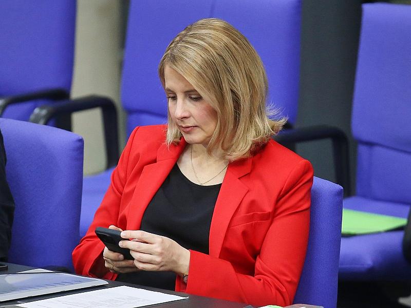 Datenabfluss nach Signal-Attacke laut Bundesregierung 