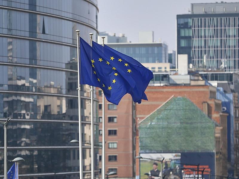 EU-Staaten geben Milliarden-Hilfen für Ukraine frei