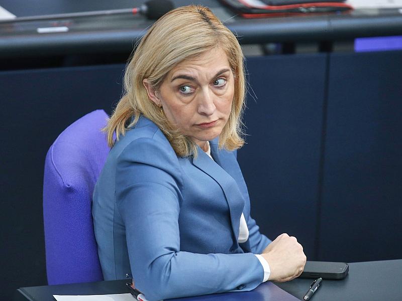 Ex-Gesundheitsminister Lauterbach kritisiert Warkens Sparpaket