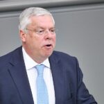 Hardt glaubt nicht an Machtwechsel im Iran