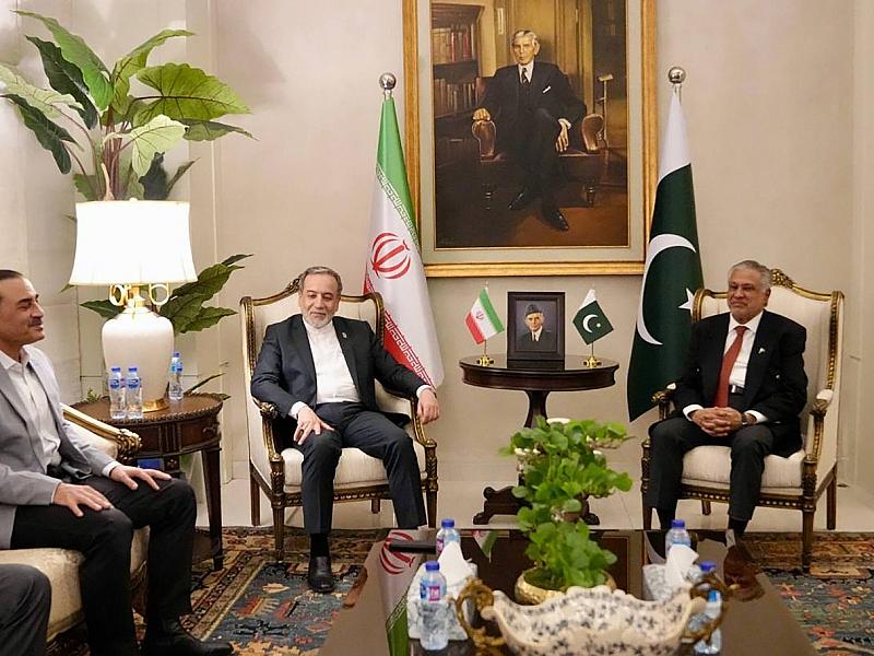 Irans Außenminister in Pakistan - Treffen mit US-Team unsicher