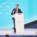 Kretschmer bezeichnet Programm der AfD als “verrückt”