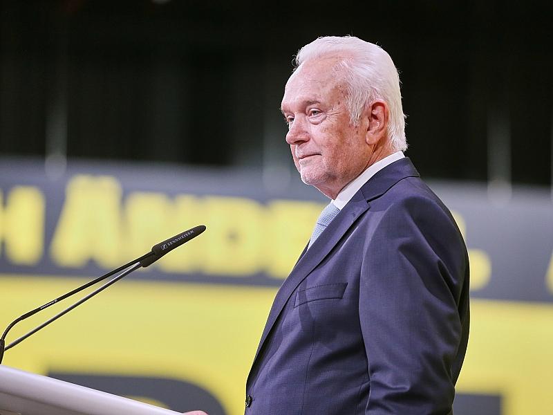 Kubicki will §188 abschaffen und FDP neu und weiblich aufstellen