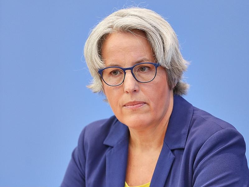 Missbrauchsbeauftragte entsetzt über Zahlen zu Jugendpornografie