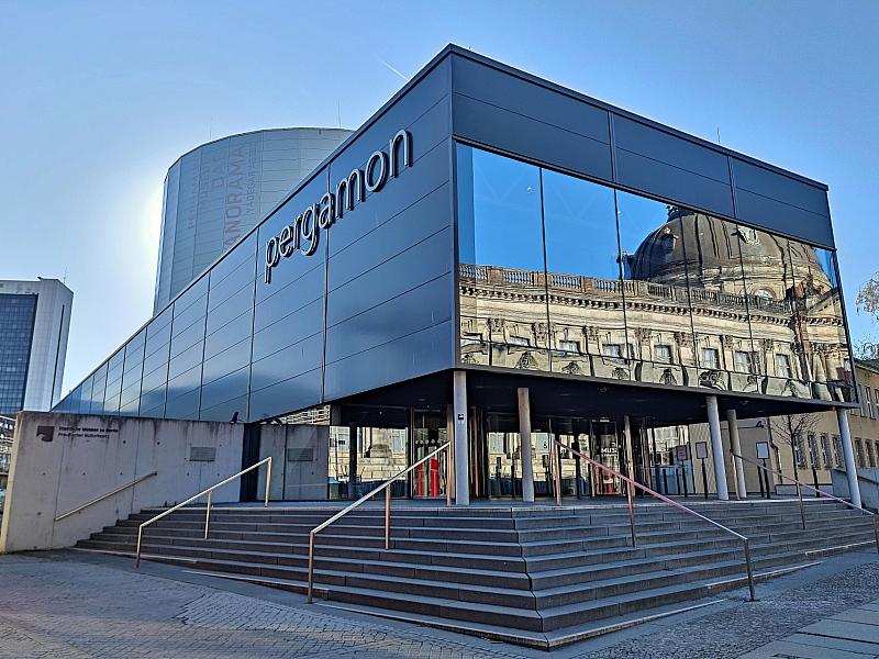 Pergamonsaal soll nach Sanierung erneut monatelang schließen