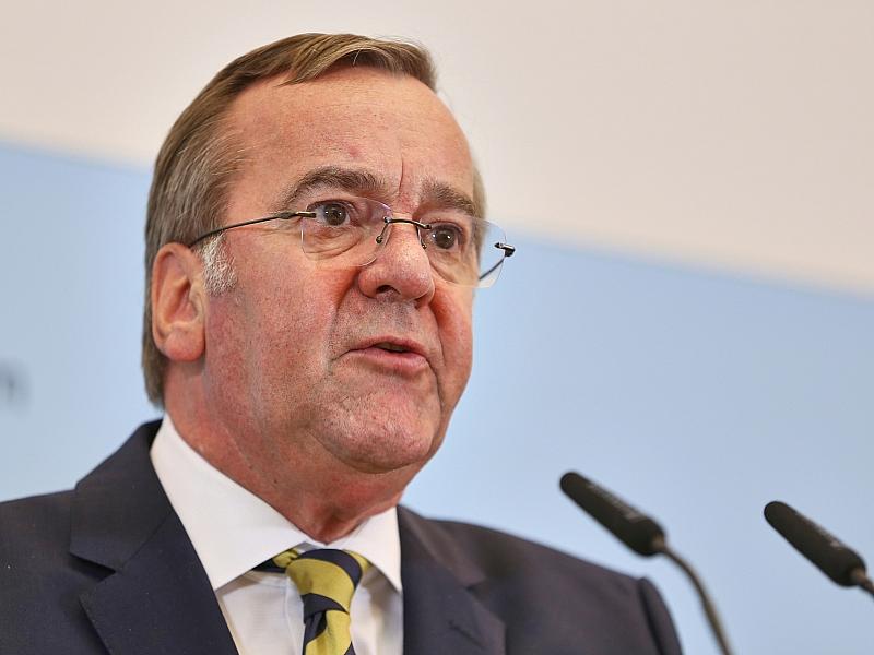 Pistorius kündigt Verlegung von Minensucher ins Mittelmeer an