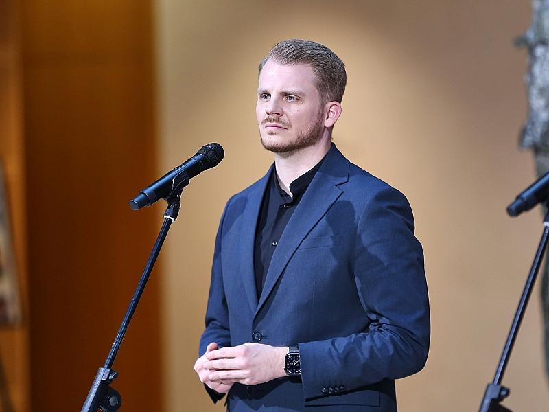 SPD-Generalsekretär fordert stärke Belastung der Pharmakonzerne