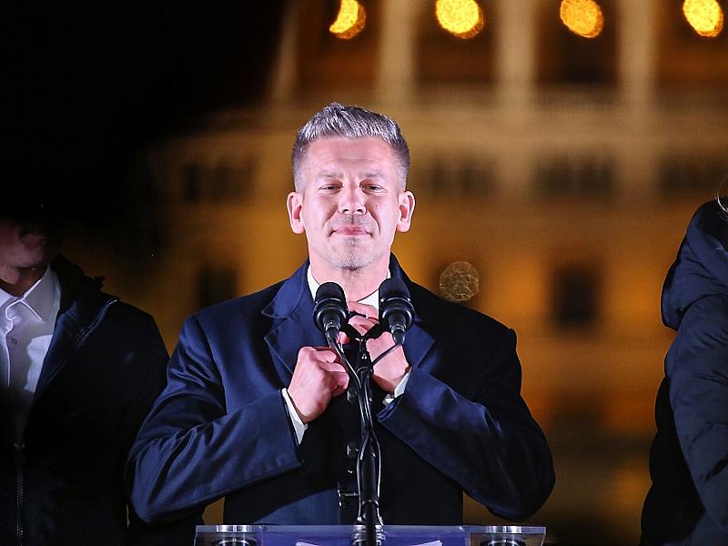 Ungarn: Magyar dankt Wählern für klaren Sieg bei Parlamentswahl