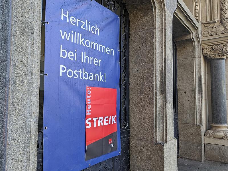Verdi ruft zu Warnstreiks bei Postbank auf