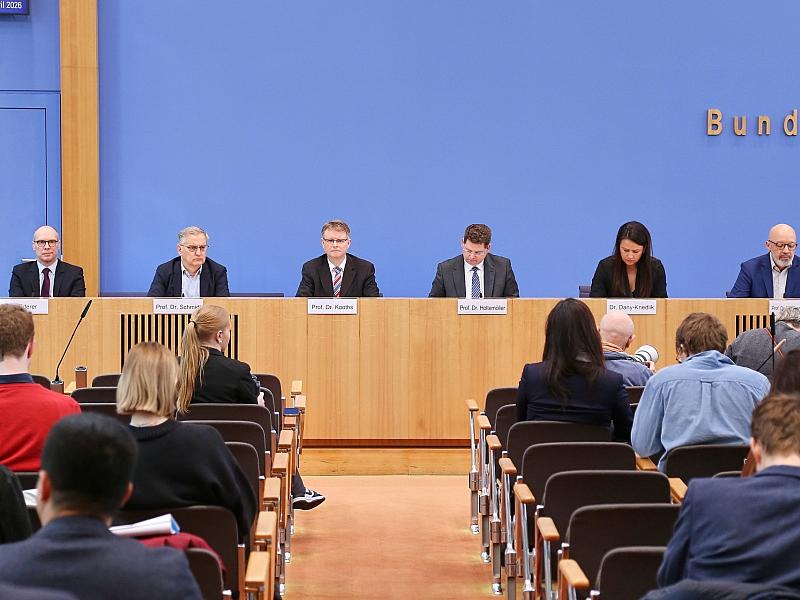 Wirtschaftsforscher zweifeln an 80-Prozent-Ziel für Syrer