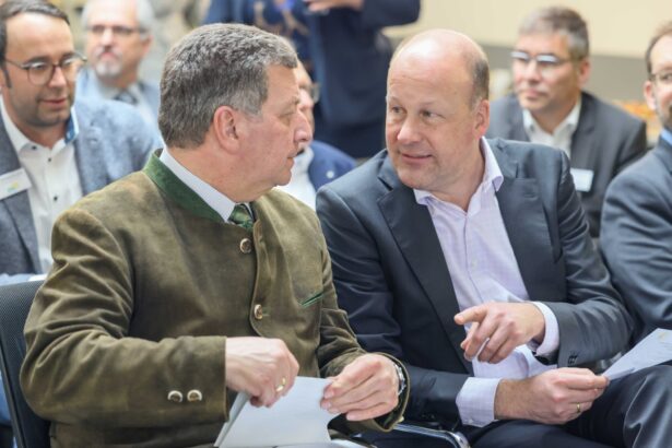 Augsburg – Donauwörth | Landkreis Augsburg fordert bessere Bahn-Kommunikation bei Baustellen