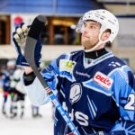 ECDC Memmingen Indians holen erfahrenen Verteidiger Maximilian Kolb