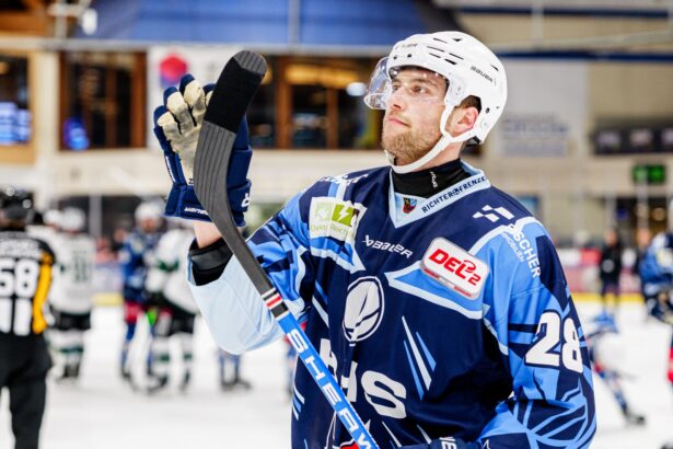 ECDC Memmingen Indians holen erfahrenen Verteidiger Maximilian Kolb