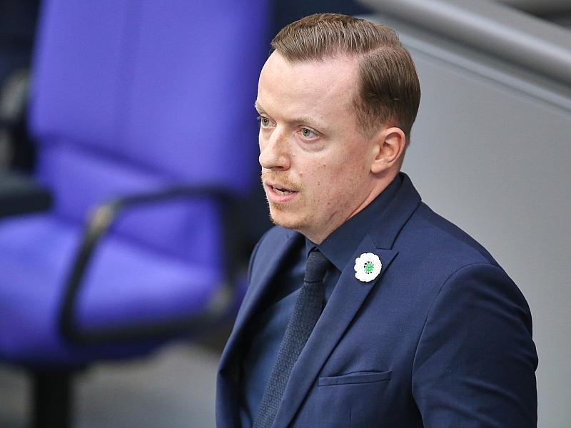 Ahmetovic fordert “Demut und Klarheit” von Merz