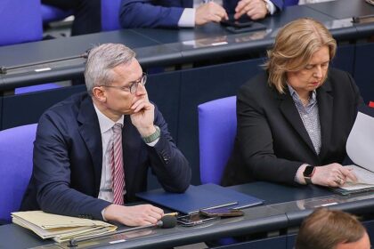 Bas und Wildberger kündigen digitales Sozialportal an