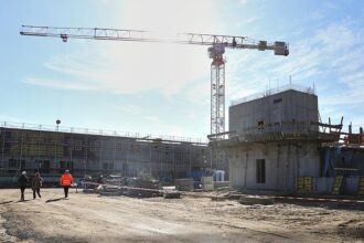 Bauindustrie-Präsident Demuth kritisiert zu langsames Bauen
