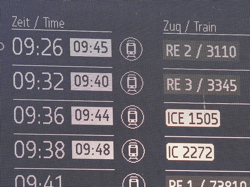 Bericht: Bahn-Pünktlichkeit schlechter als offiziell ausgewiesen