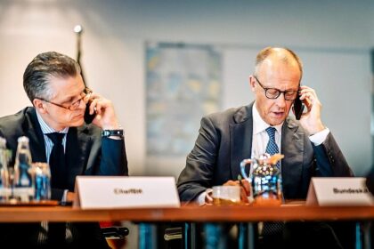 Berlin würde entführtes Passagierflugzeug nicht abschießen