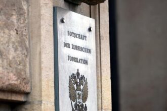 Bundesregierung bestellt russischen Botschafter ein