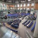 Bundestag beschließt elektronische Fußfessel bei häuslicher Gewalt