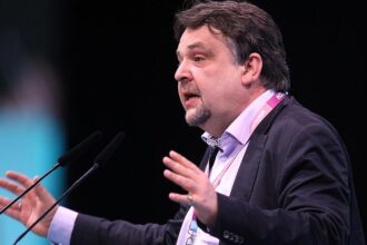 CDU-Arbeitnehmerflügel weist Kritik an Anti-AfD-Broschüre zurück
