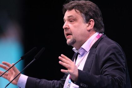 CDU-Arbeitnehmerflügel weist Kritik an Anti-AfD-Broschüre zurück