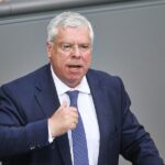 CDU-Außenexperte Hardt wirft Putin “Staatsterrorismus” vor