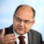 Christian Schmidt weist Vorwurf des US-Drucks zurück