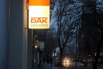 DAK fordert Übertragung von GKV-Sparmaßnahmen auf Beamte