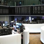Dax am Mittag nach Ausflug in die Gewinnzone wieder im Minus