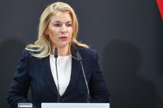 DB-Chefin Palla stellt Randgeschäfte auf den Prüfstand