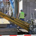 Erwerbstätigkeit im April nahezu unverändert