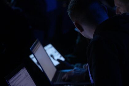 Experte sieht russische Hacker hinter Phishing-Angriff auf Politiker