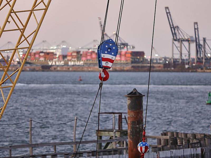 Exporte im März gestiegen – Ausfuhren in die USA brechen ein