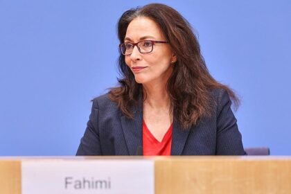 Fahimi begrüßt Gesprächsankündigung der Regierung