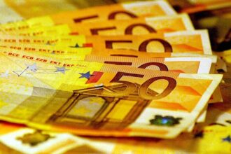 Forsa: Mehrheit hält Steuerentlastung erst ab 100 Euro für spürbar