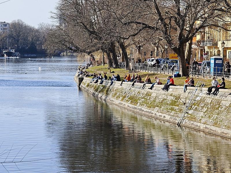 Frühling 2026 war sehr mild, sonnig und zu trocken
