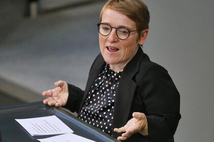 Grüne kritisieren Pflegereform-Pläne als unausgereift