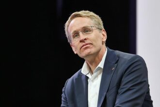 Günther fordert Ausgleich für Länder bei Steuerreform