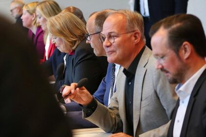Hoeneß sieht SPD als Hauptschuldige an Krise der Bundesregierung