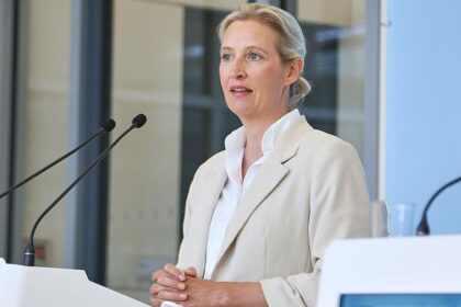 Juli Zeh würde mit Alice Weidel diskutieren