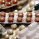 Kassenchef wirft Koalition Einknicken vor Pharma vor