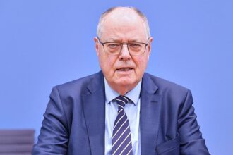 Koch und Steinbrück fordern Subventionsabbau per Rasenmäher-Methode