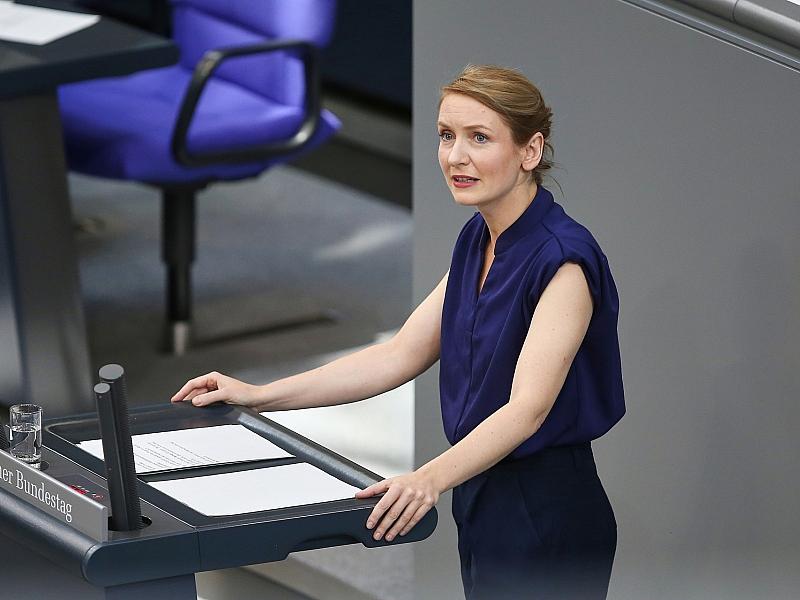 Linke: Gutachten zweifelt an Schwerdtner-Plan zu Diäten-Deckel