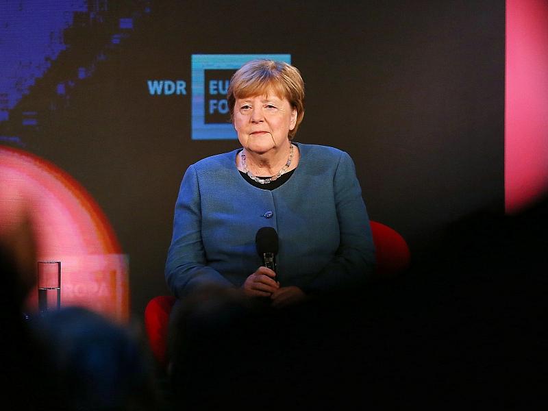 Linke: Merkel für EU-Verdienstorden geeigneter als Merz